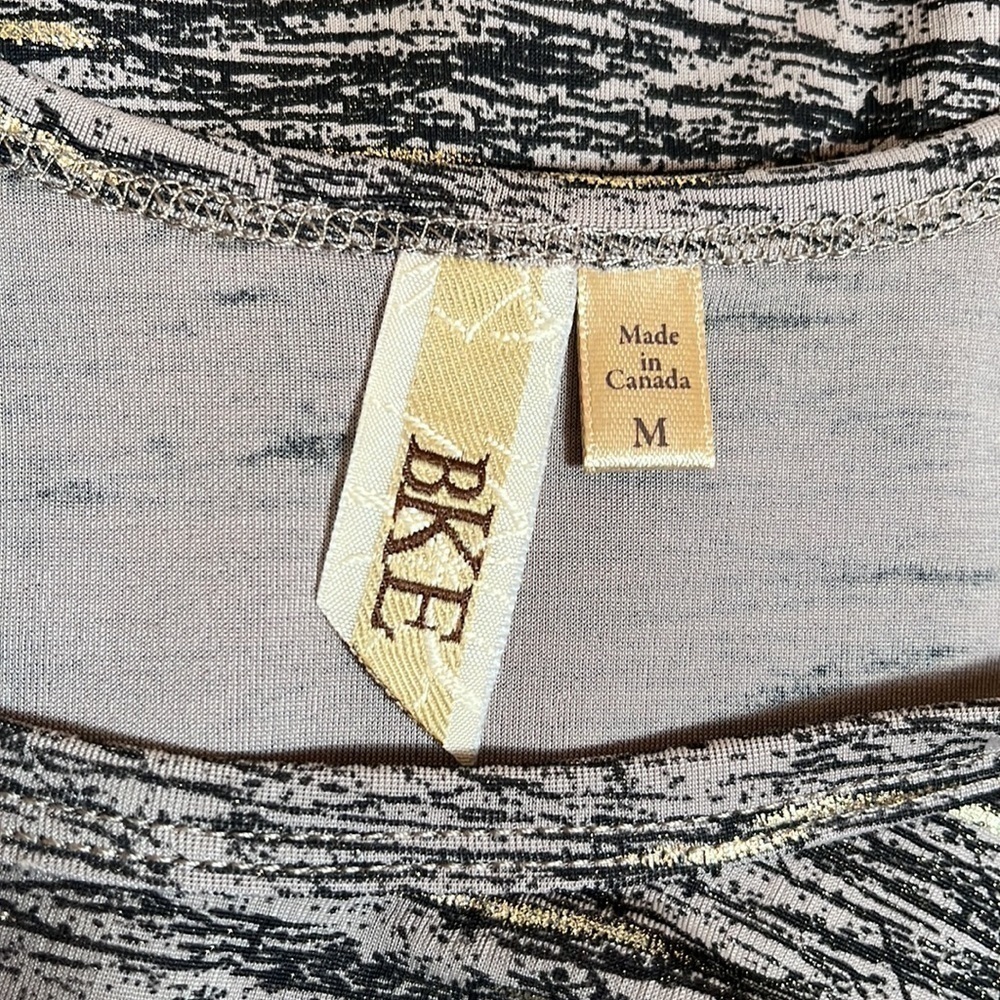 𝅺bke Sleeveless Tank Top - Picture 8 of 10